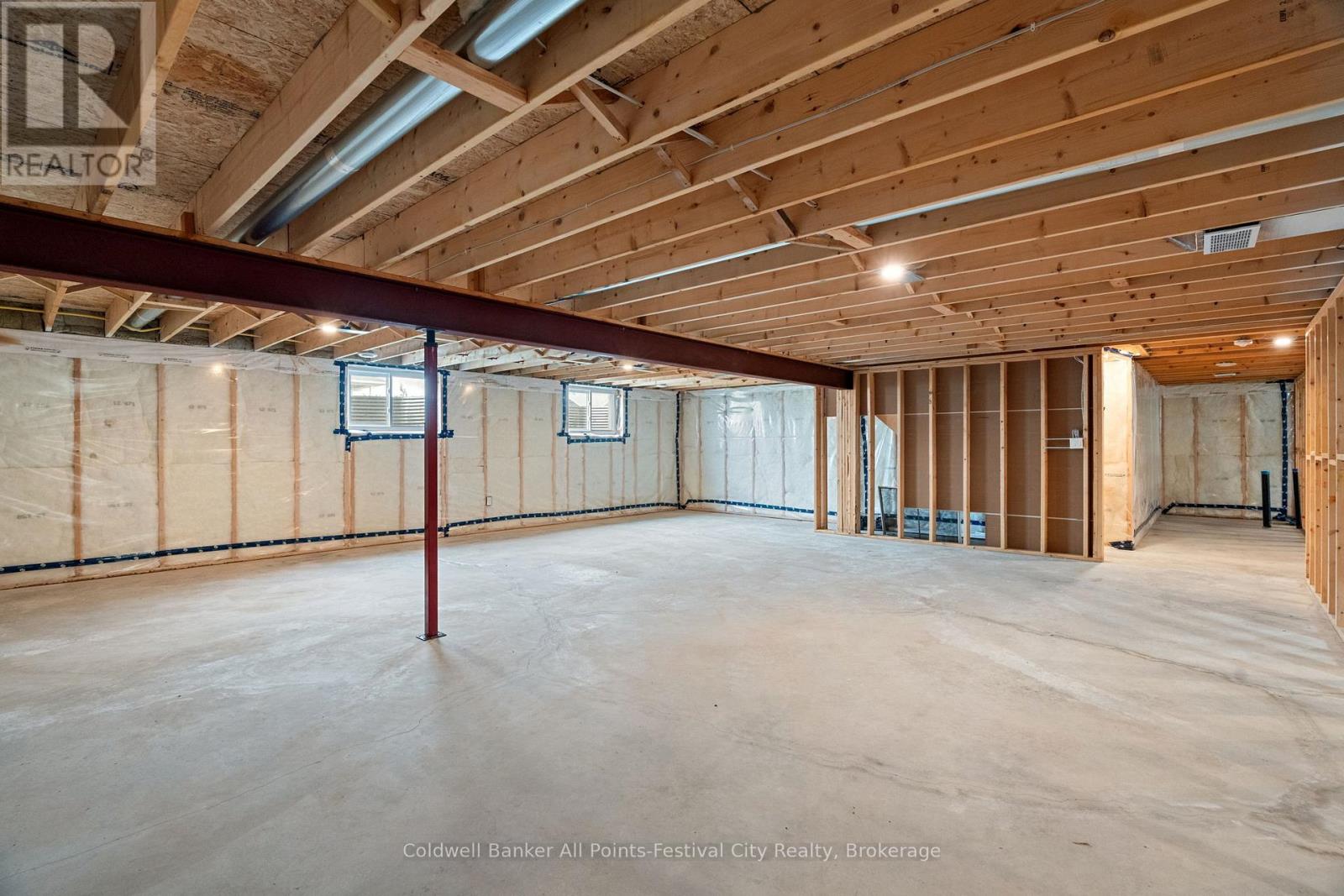 432 Coast Drive S, Goderich, Ontario  N7A 4M6 - Photo 42 - X12184074