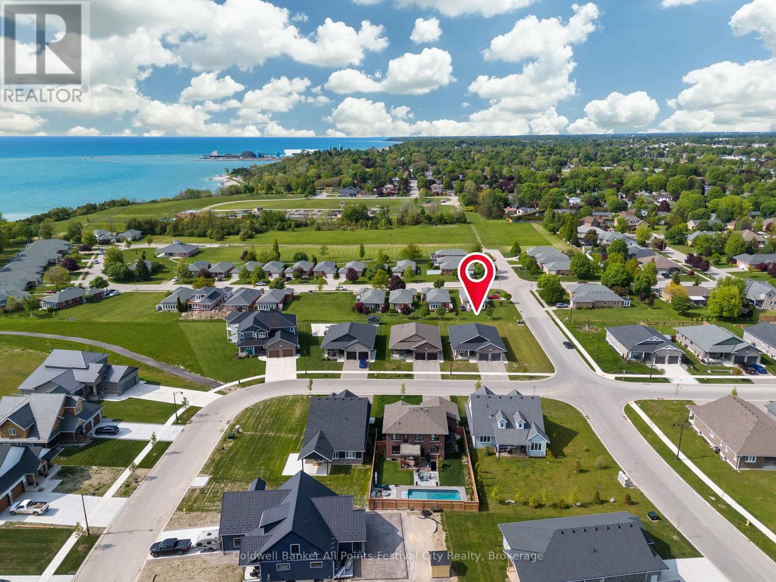 432 Coast Drive S, Goderich, Ontario  N7A 4M6 - Photo 50 - X12184074
