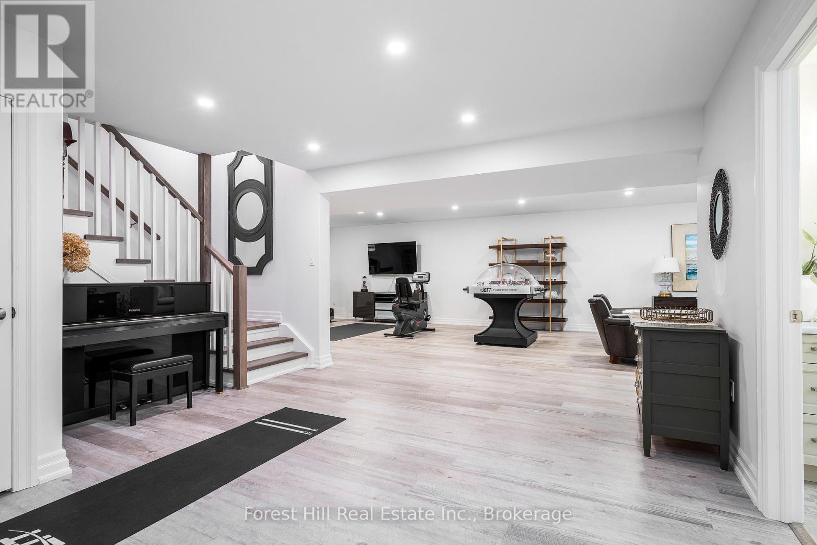 155 Glenlake Boulevard, Collingwood, Ontario  L9Y 0X2 - Photo 33 - S12184168
