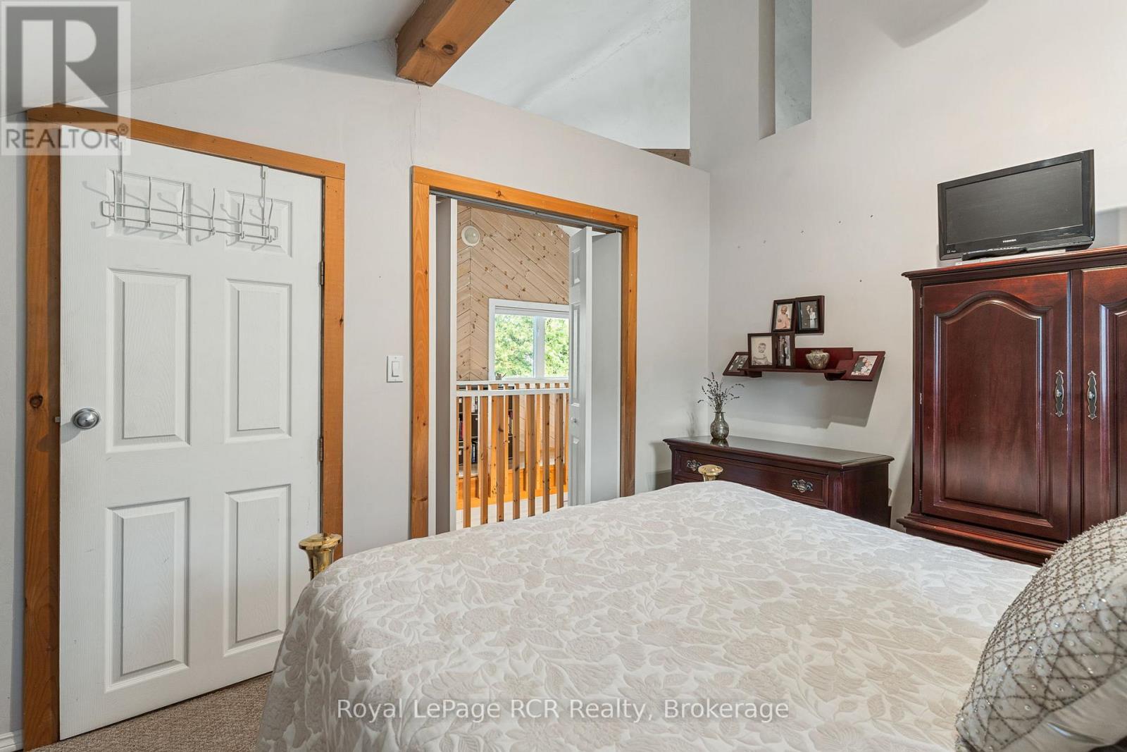 183 Lakeshore Road, Georgian Bluffs, Ontario  N0H 2T0 - Photo 26 - X12184084