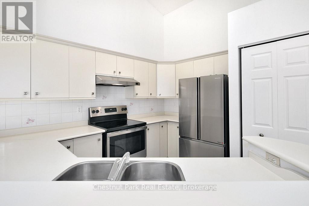 4 - 83 Victoria Street, Meaford, Ontario  N4L 1R4 - Photo 6 - X12184329