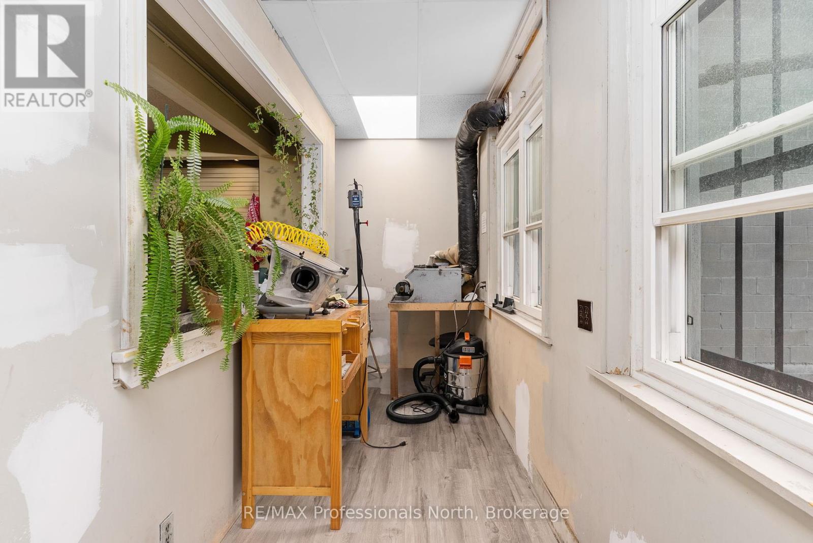 68 Main Street E, Huntsville, Ontario  P1H 2C7 - Photo 14 - X12184417
