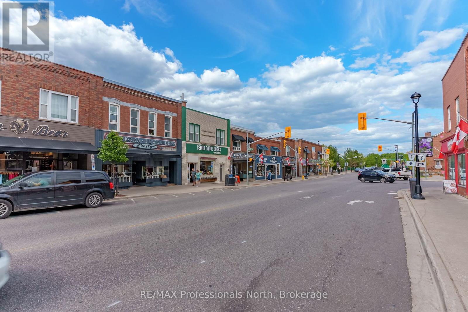68 Main Street E, Huntsville, Ontario  P1H 2C7 - Photo 35 - X12184417