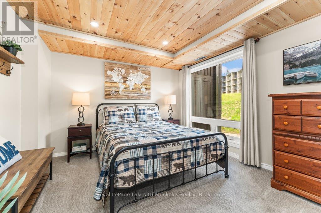 30 Turner Drive, Huntsville, Ontario  P1H 1A8 - Photo 8 - X12184424