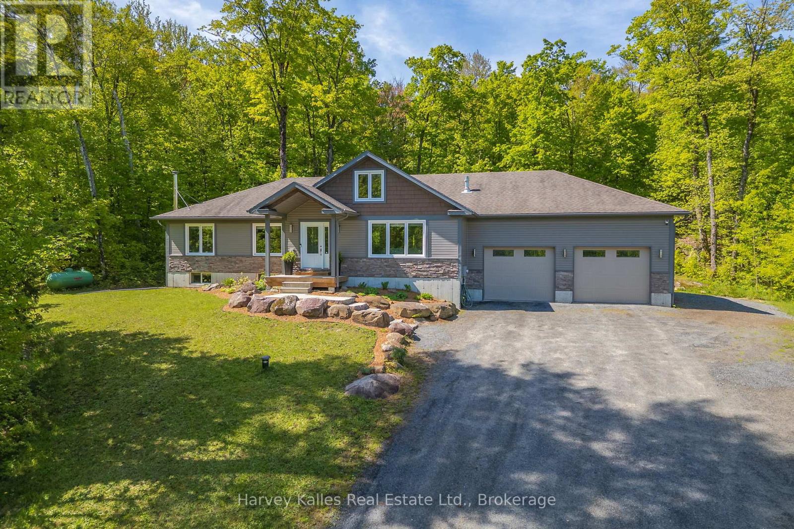 142 ALLENSVILLE ROAD, Huntsville, Ontario