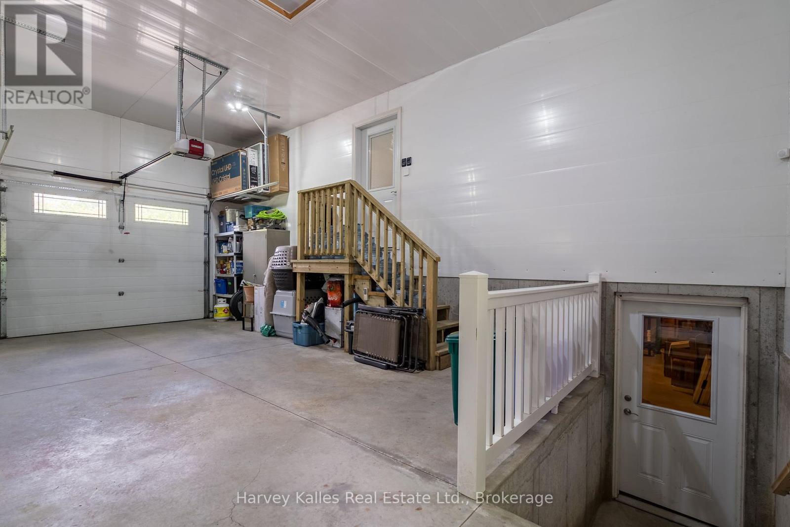 142 Allensville Road, Huntsville, Ontario  P0B 1M0 - Photo 27 - X12184450