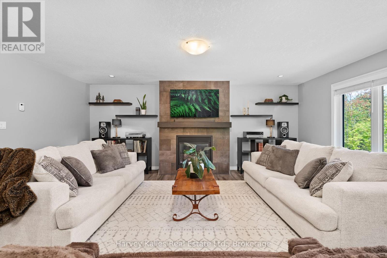 142 Allensville Road, Huntsville, Ontario  P0B 1M0 - Photo 7 - X12184450