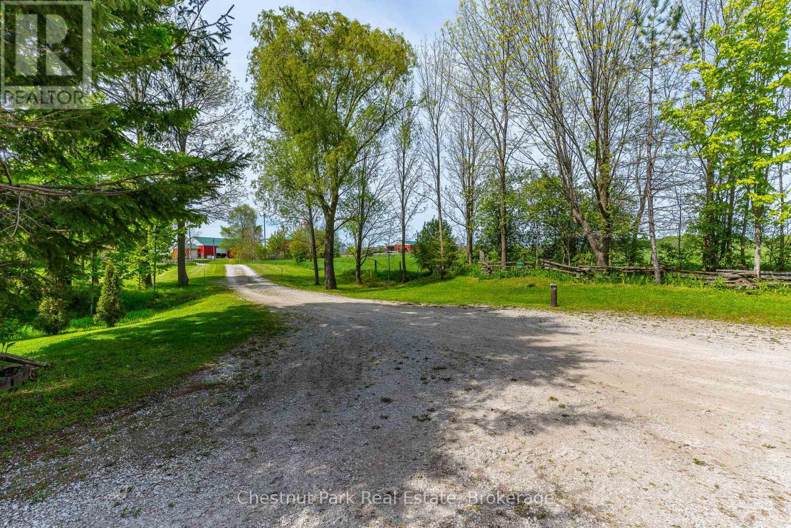 505720 Grey Road 1, Georgian Bluffs, Ontario  N0H 1S0 - Photo 3 - X12184499