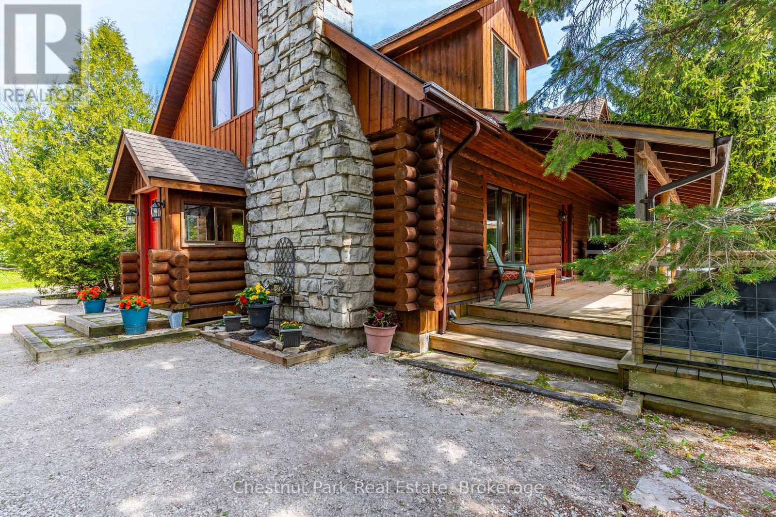 505720 Grey Road 1, Georgian Bluffs, Ontario  N0H 1S0 - Photo 4 - X12184499