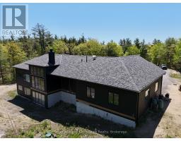 1052 BUCKEYE ROAD, Muskoka Lakes, Ontario