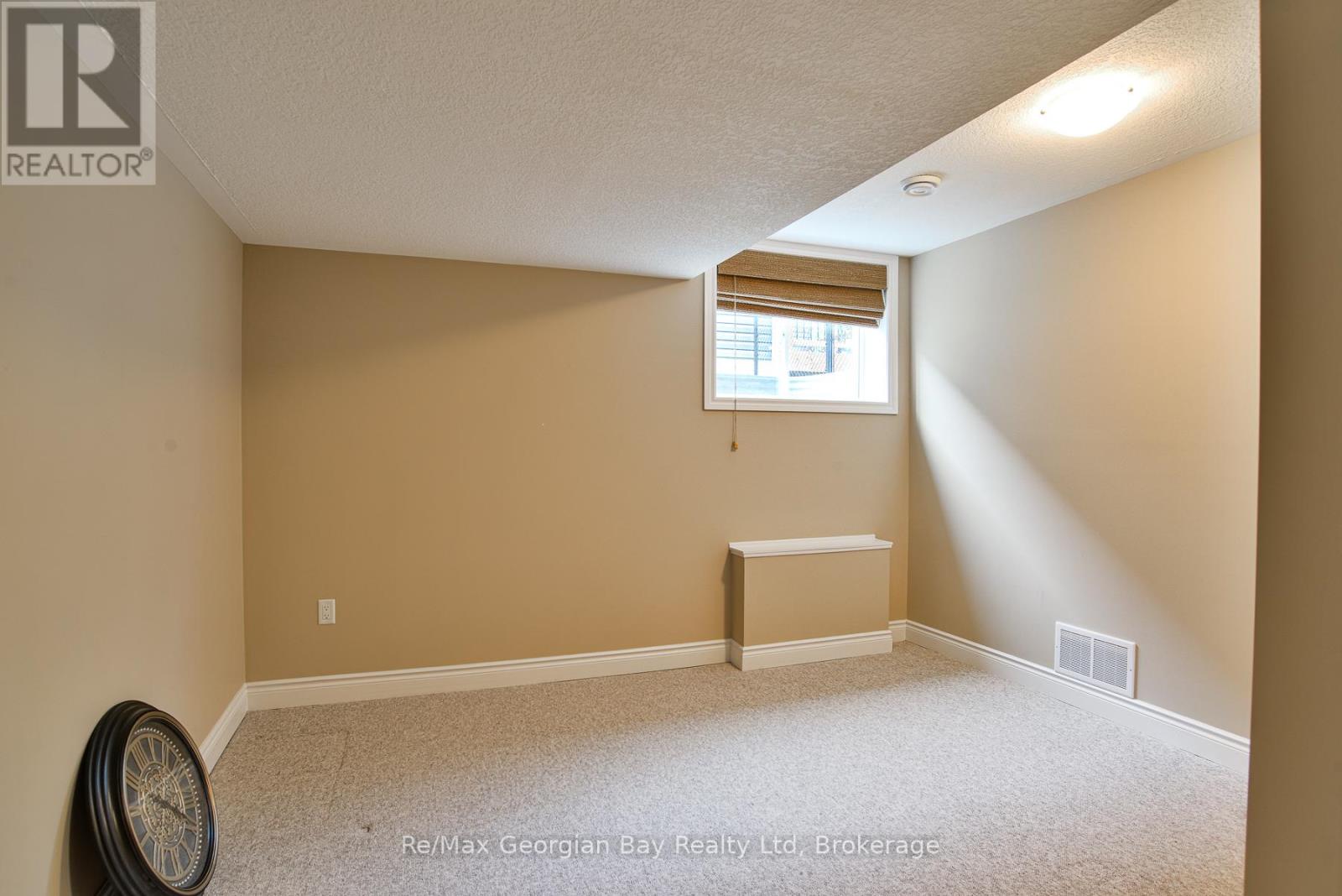 51 Donlands Court, Severn, Ontario  L0K 1E0 - Photo 18 - S12184729