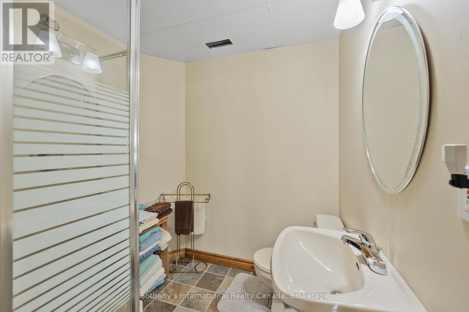 1125 Kendon Road, Muskoka Lakes, Ontario  P0C 1H0 - Photo 40 - X12184717