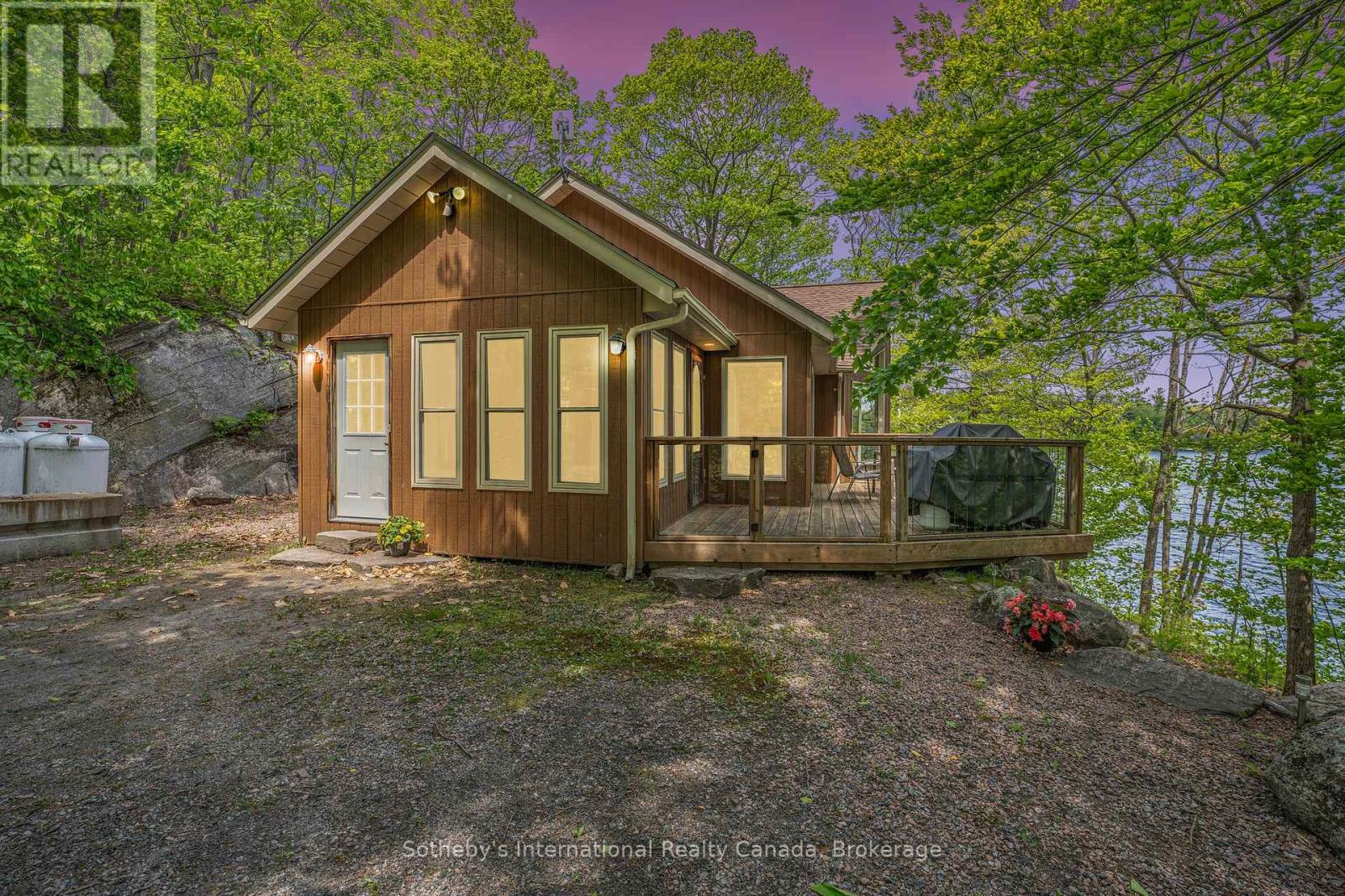 1125 Kendon Road, Muskoka Lakes, Ontario  P0C 1H0 - Photo 6 - X12184717