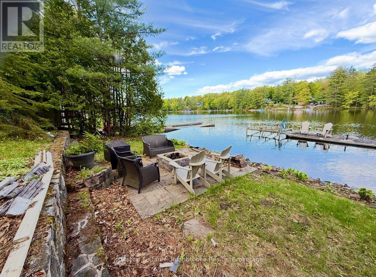1042 3100 Road, Gravenhurst, Ontario  P1P 1R2 - Photo 7 - X12184777