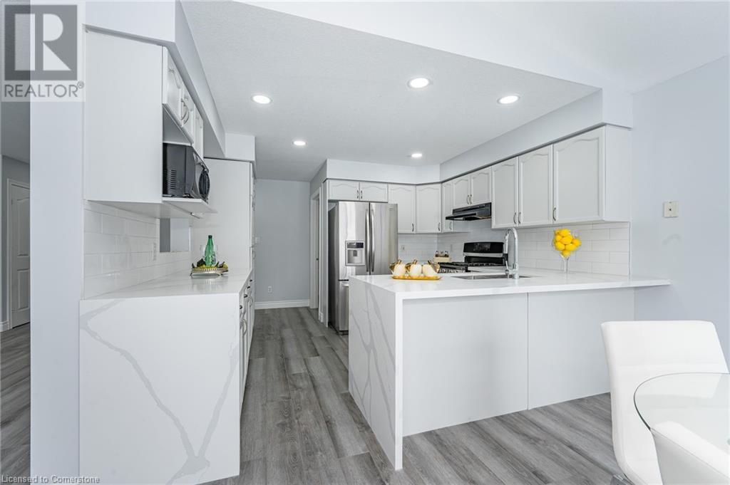 830 Brandenburg Boulevard, Waterloo, Ontario  N2T 2X3 - Photo 17 - 40734966