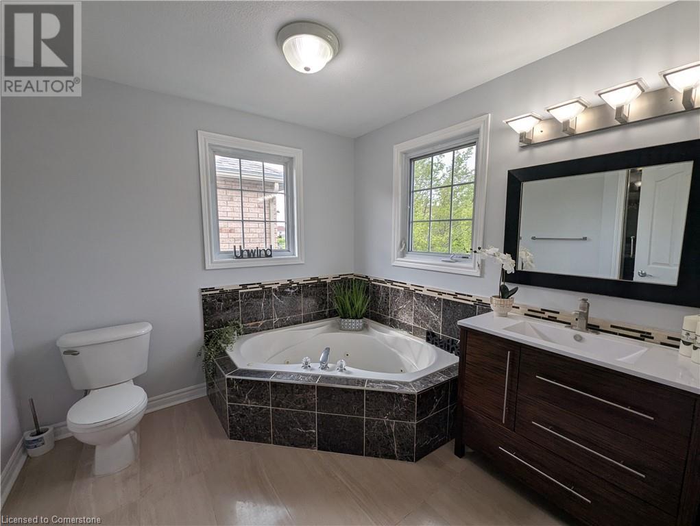 830 Brandenburg Boulevard, Waterloo, Ontario  N2T 2X3 - Photo 33 - 40734966