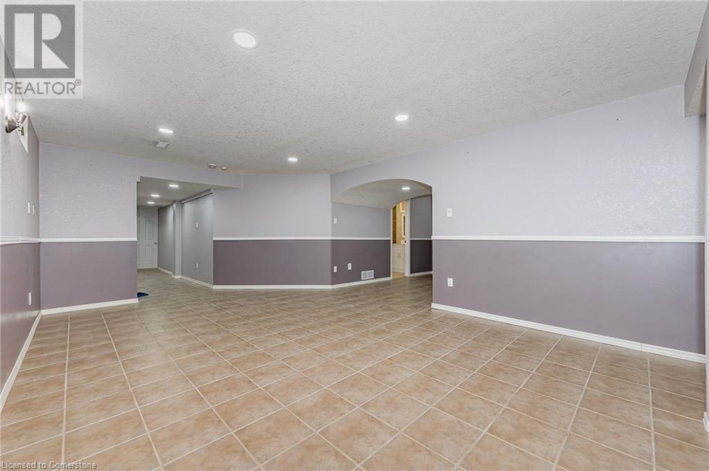 830 Brandenburg Boulevard, Waterloo, Ontario  N2T 2X3 - Photo 45 - 40734966