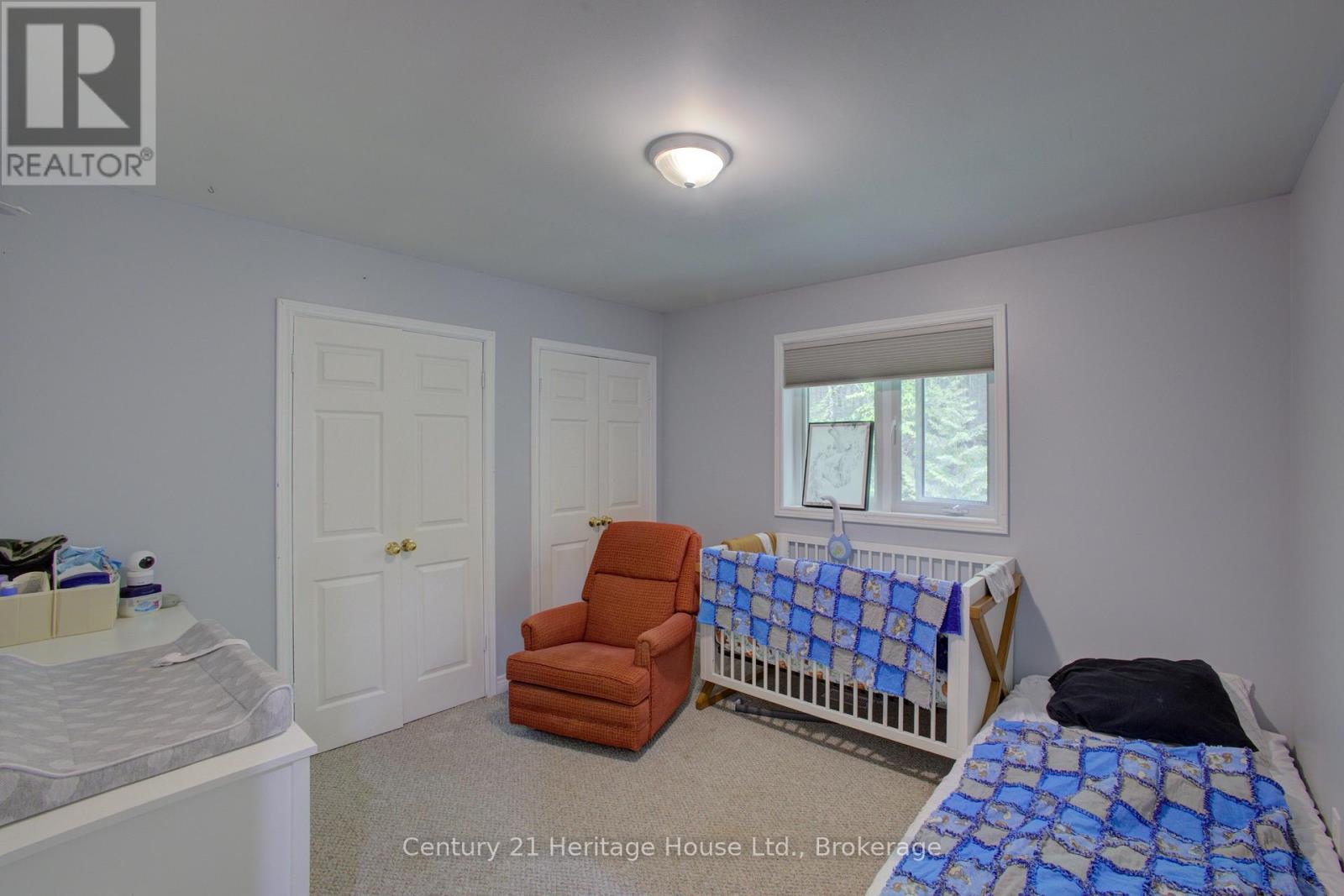 423080 Rocky Saugeen Road, West Grey, Ontario  N0G 1R0 - Photo 17 - X12184809