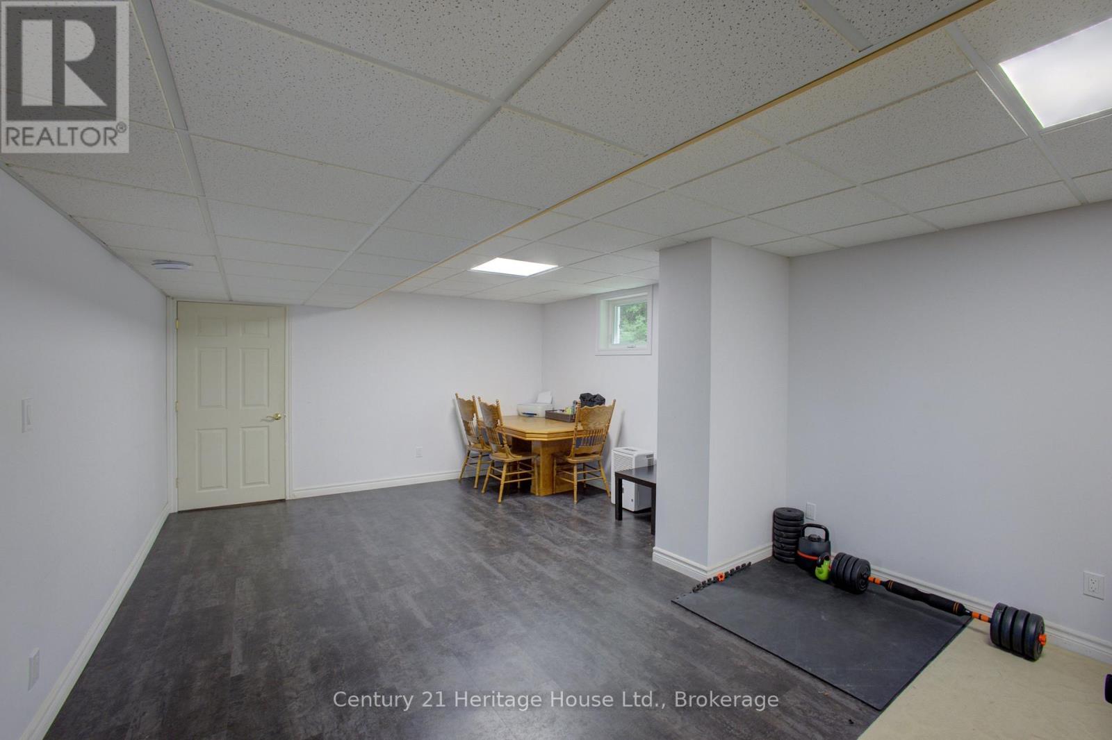 423080 Rocky Saugeen Road, West Grey, Ontario  N0G 1R0 - Photo 30 - X12184809