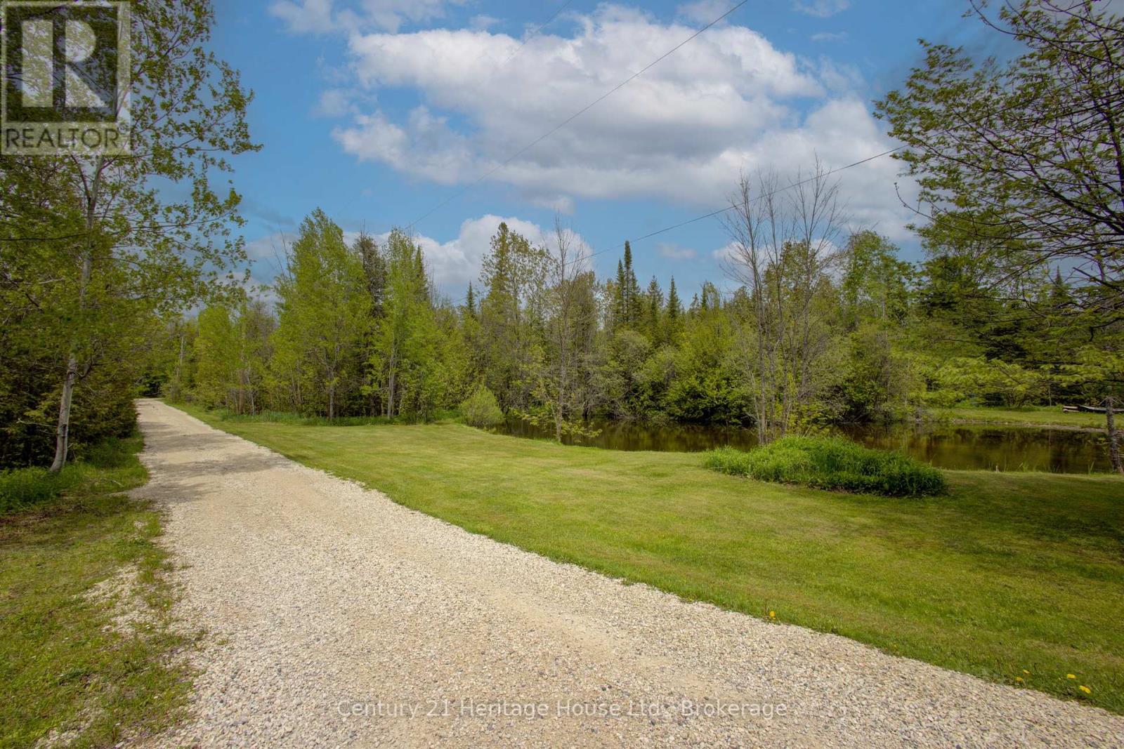 423080 Rocky Saugeen Road, West Grey, Ontario  N0G 1R0 - Photo 48 - X12184809