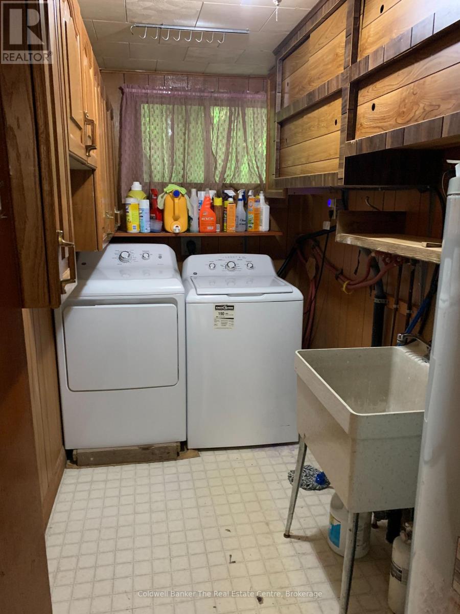 8934 County Rd 9 Road, Clearview, Ontario  L0M 1G0 - Photo 16 - S12185195