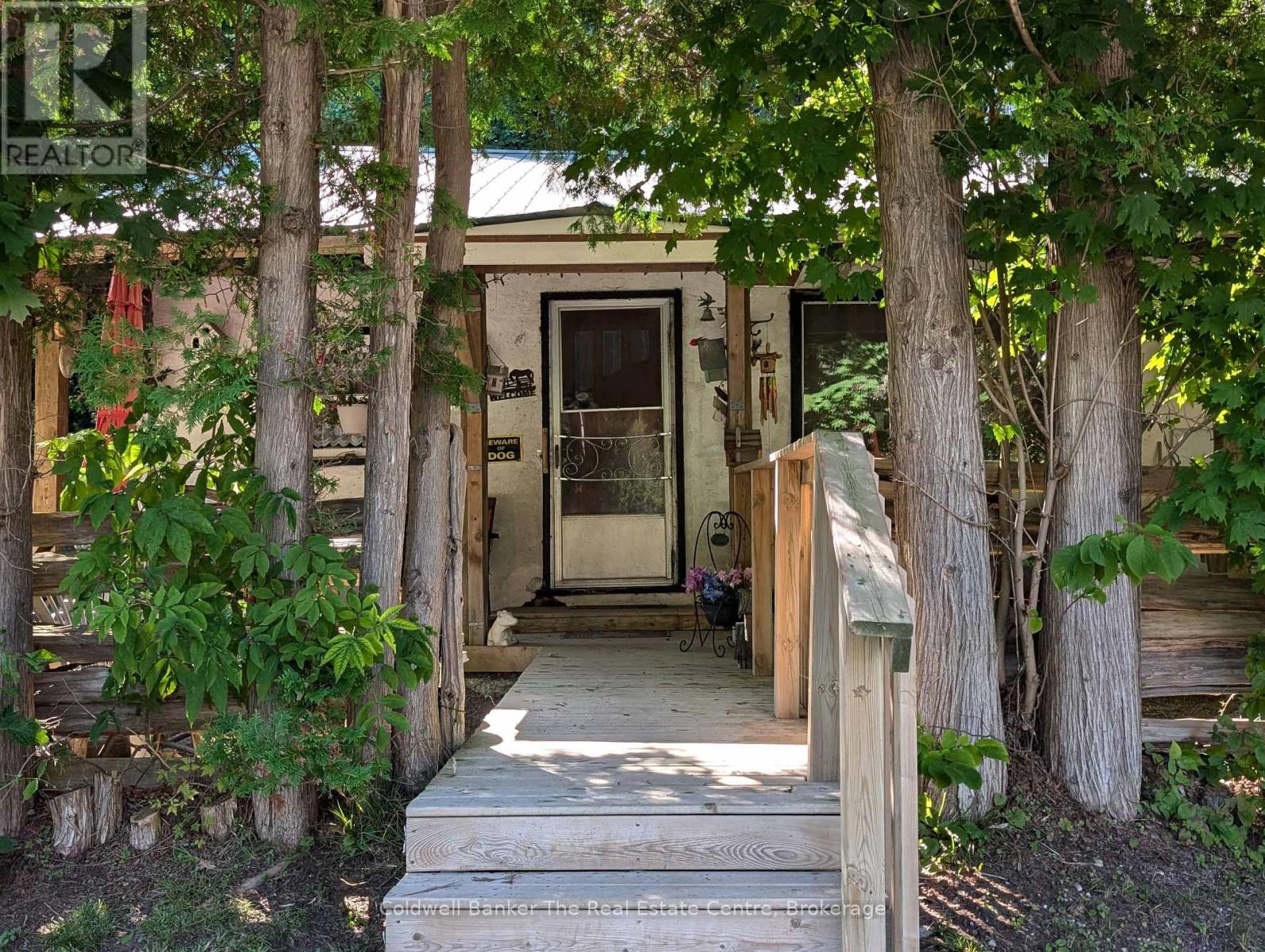 8934 County Rd 9 Road, Clearview, Ontario  L0M 1G0 - Photo 3 - S12185195