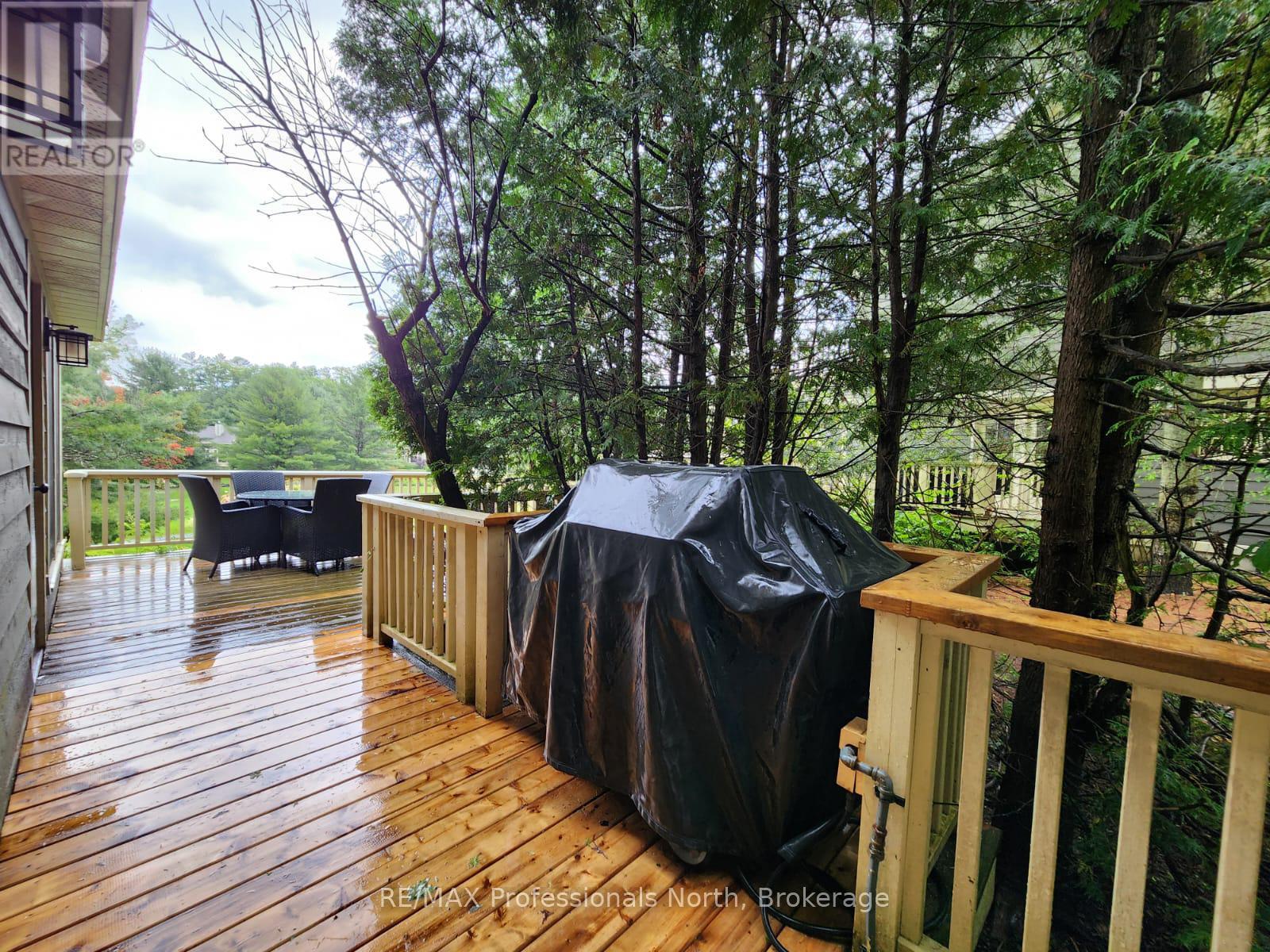 Sandfield 2, Week 10 - 3876 Muskoka Road 118, Muskoka Lakes, Ontario  P0B 1J0 - Photo 14 - X12185204