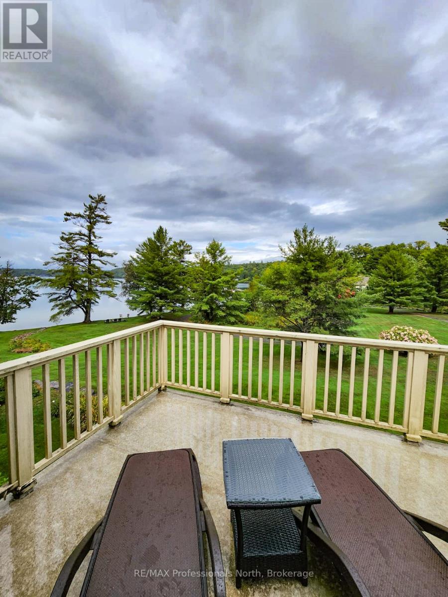 Sandfield 2, Week 10 - 3876 Muskoka Road 118, Muskoka Lakes, Ontario  P0B 1J0 - Photo 9 - X12185204