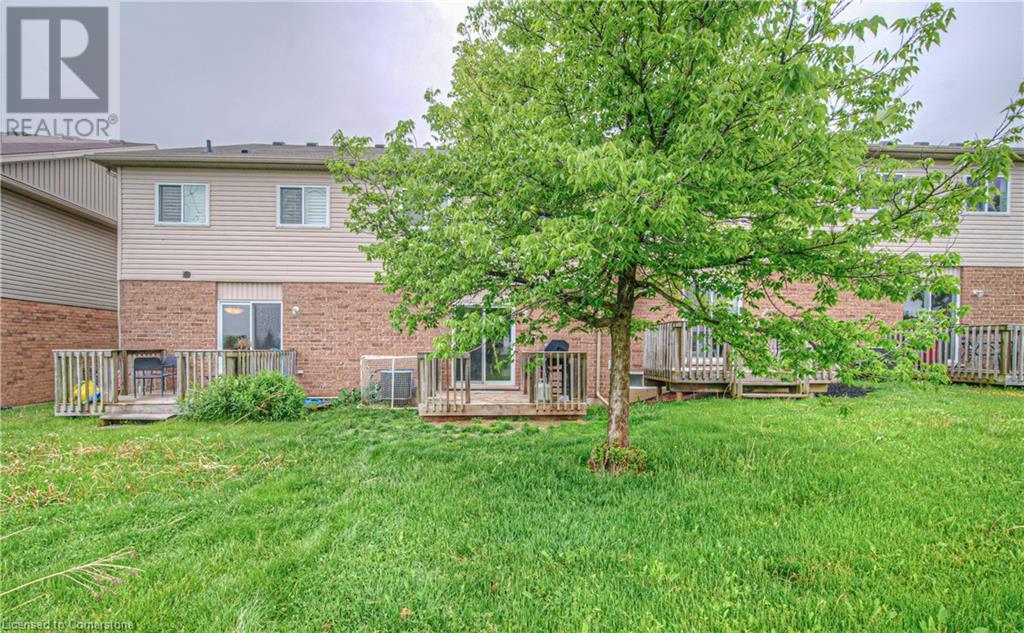 355 Fisher Mills Road Unit# 27, Cambridge, Ontario  N3C 4N5 - Photo 25 - 40735677