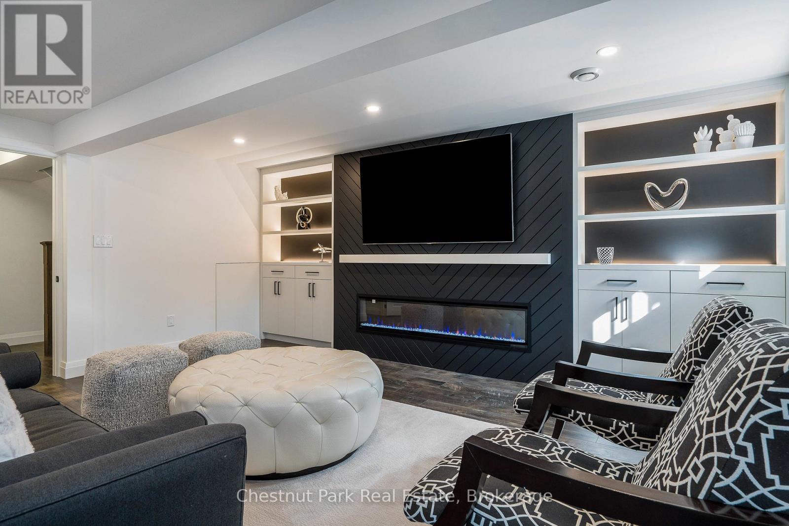 170 Yellow Birch Crescent, Blue Mountains, Ontario  L9Y 0Z3 - Photo 43 - X12185267