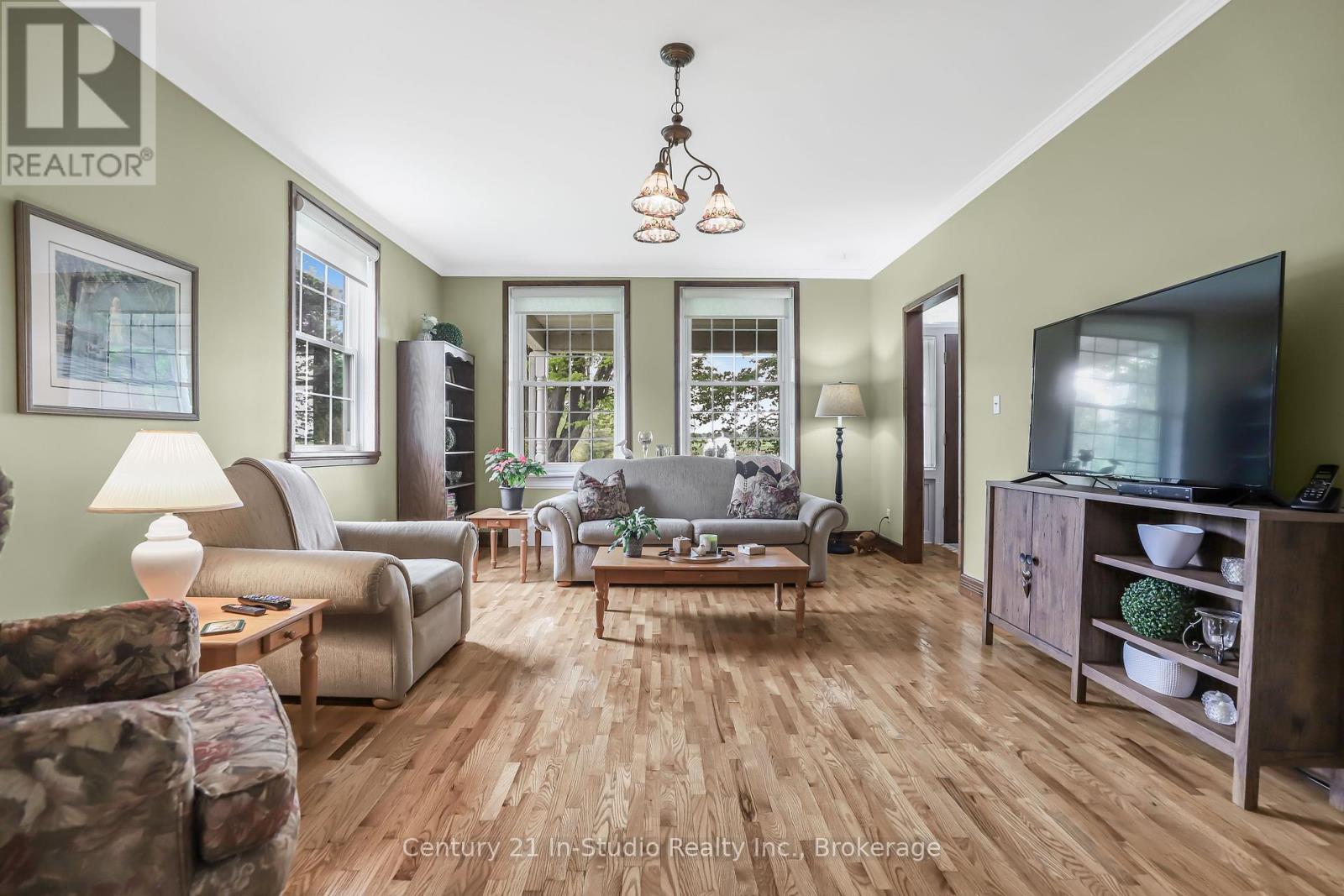 85695 St. Helens Line, Ashfield-Colborne-Wawanosh, Ontario  N0G 2H0 - Photo 14 - X12185363