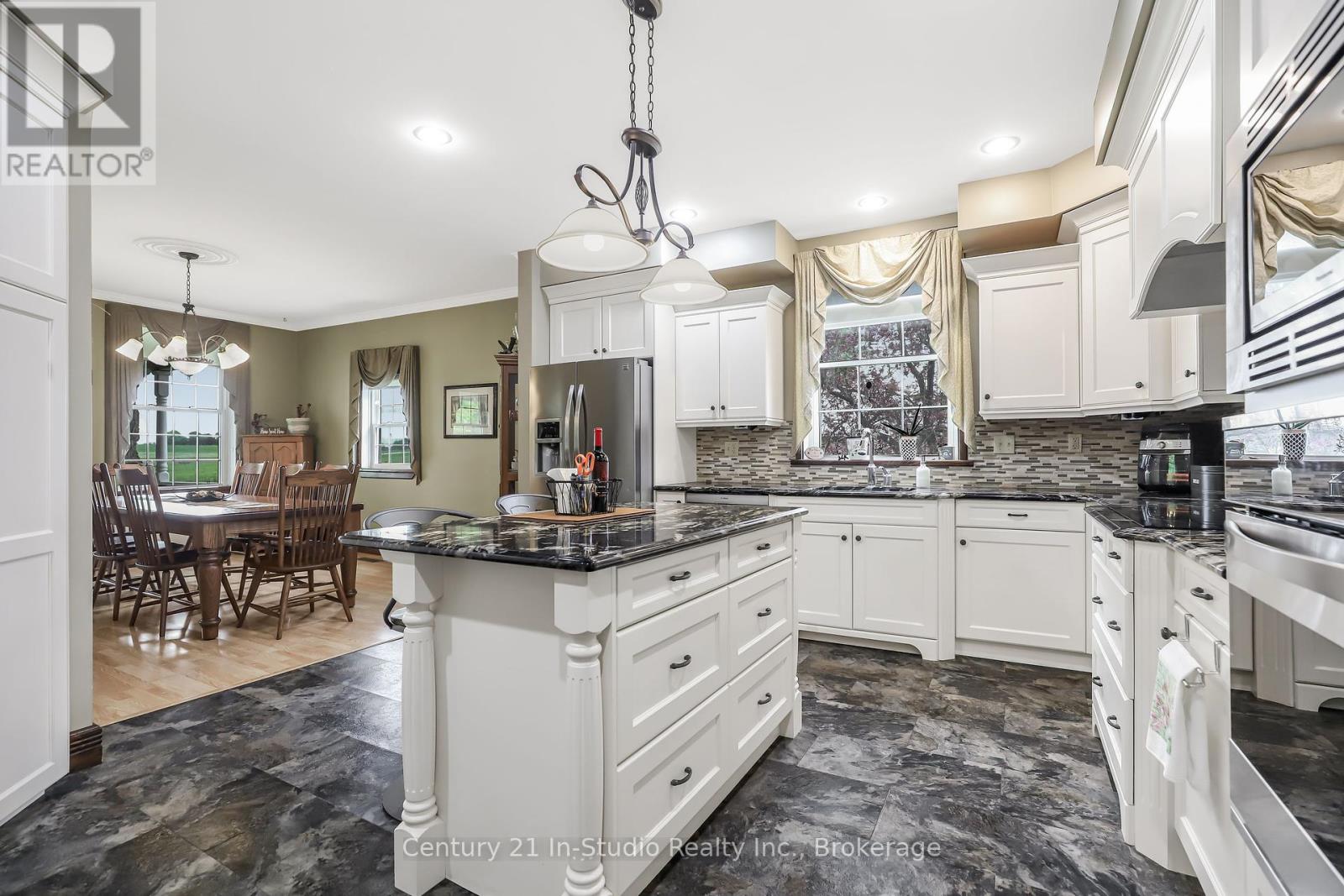 85695 St. Helens Line, Ashfield-Colborne-Wawanosh, Ontario  N0G 2H0 - Photo 24 - X12185363