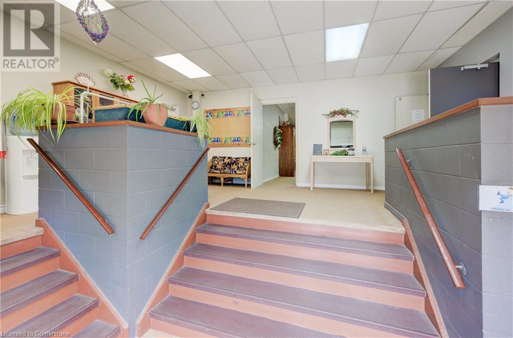 211 Birmingham Street W, Mount Forest, Ontario  N0G 2L1 - Photo 8 - 40735321
