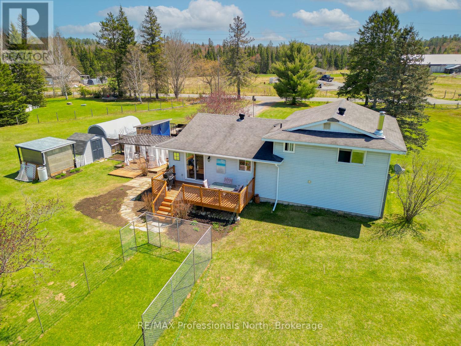 1400 Old Muskoka Road S, Huntsville, Ontario  P0B 1M0 - Photo 10 - X12185601