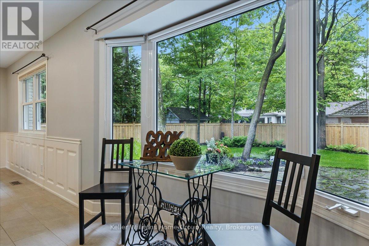348 Old Stone Road, Waterloo, Ontario  N2K 1Z3 - Photo 11 - X12185660