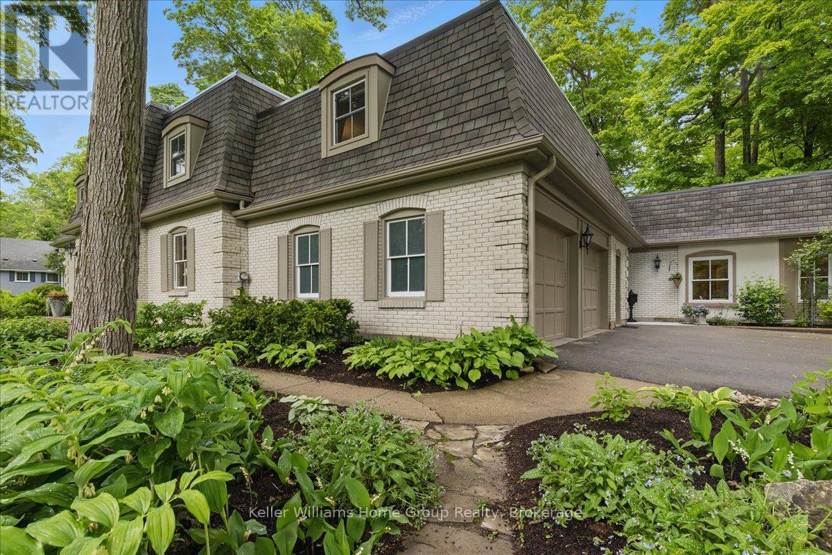 348 Old Stone Road, Waterloo, Ontario  N2K 1Z3 - Photo 2 - X12185660