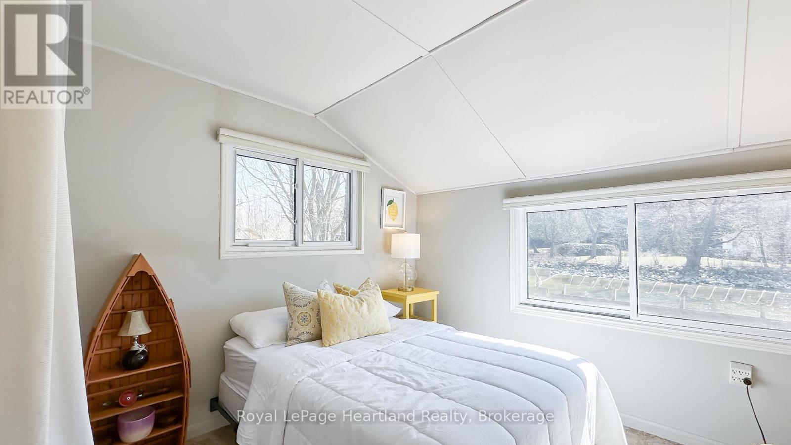 9 Maple Lane, Ashfield-Colborne-Wawanosh, Ontario  N7A 3X9 - Photo 25 - X12185675