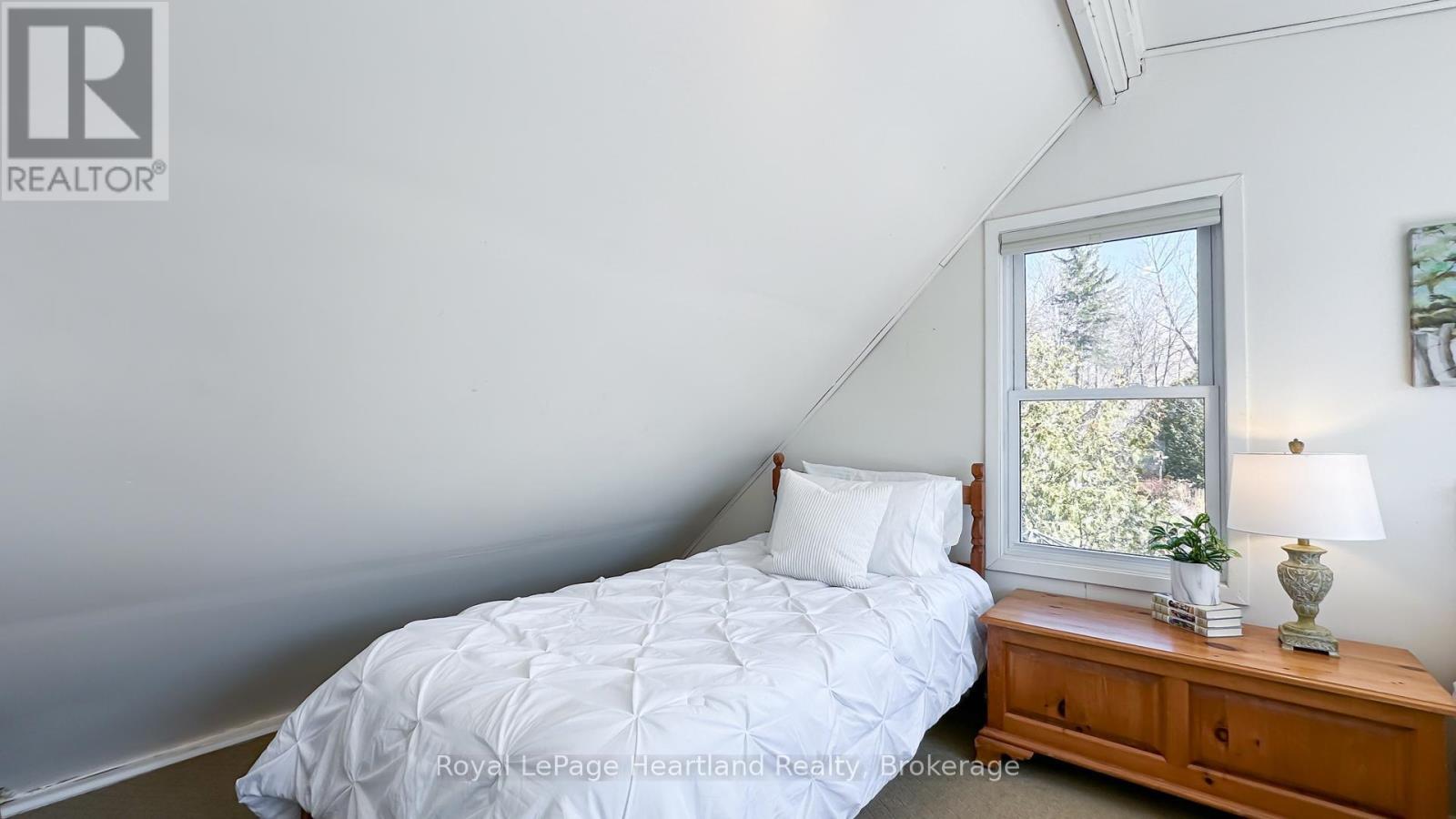 9 Maple Lane, Ashfield-Colborne-Wawanosh, Ontario  N7A 3X9 - Photo 34 - X12185675