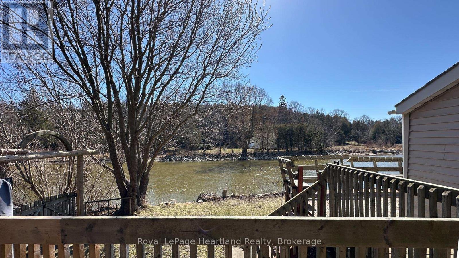 9 Maple Lane, Ashfield-Colborne-Wawanosh, Ontario  N7A 3X9 - Photo 37 - X12185675