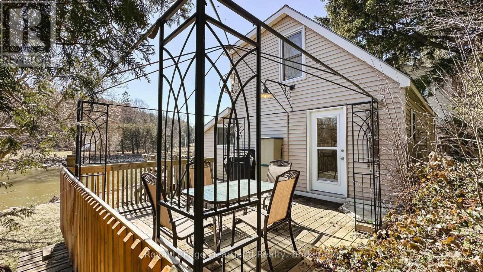 9 Maple Lane, Ashfield-Colborne-Wawanosh, Ontario  N7A 3X9 - Photo 42 - X12185675
