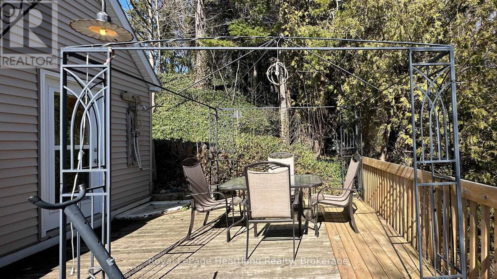 9 Maple Lane, Ashfield-Colborne-Wawanosh, Ontario  N7A 3X9 - Photo 47 - X12185675