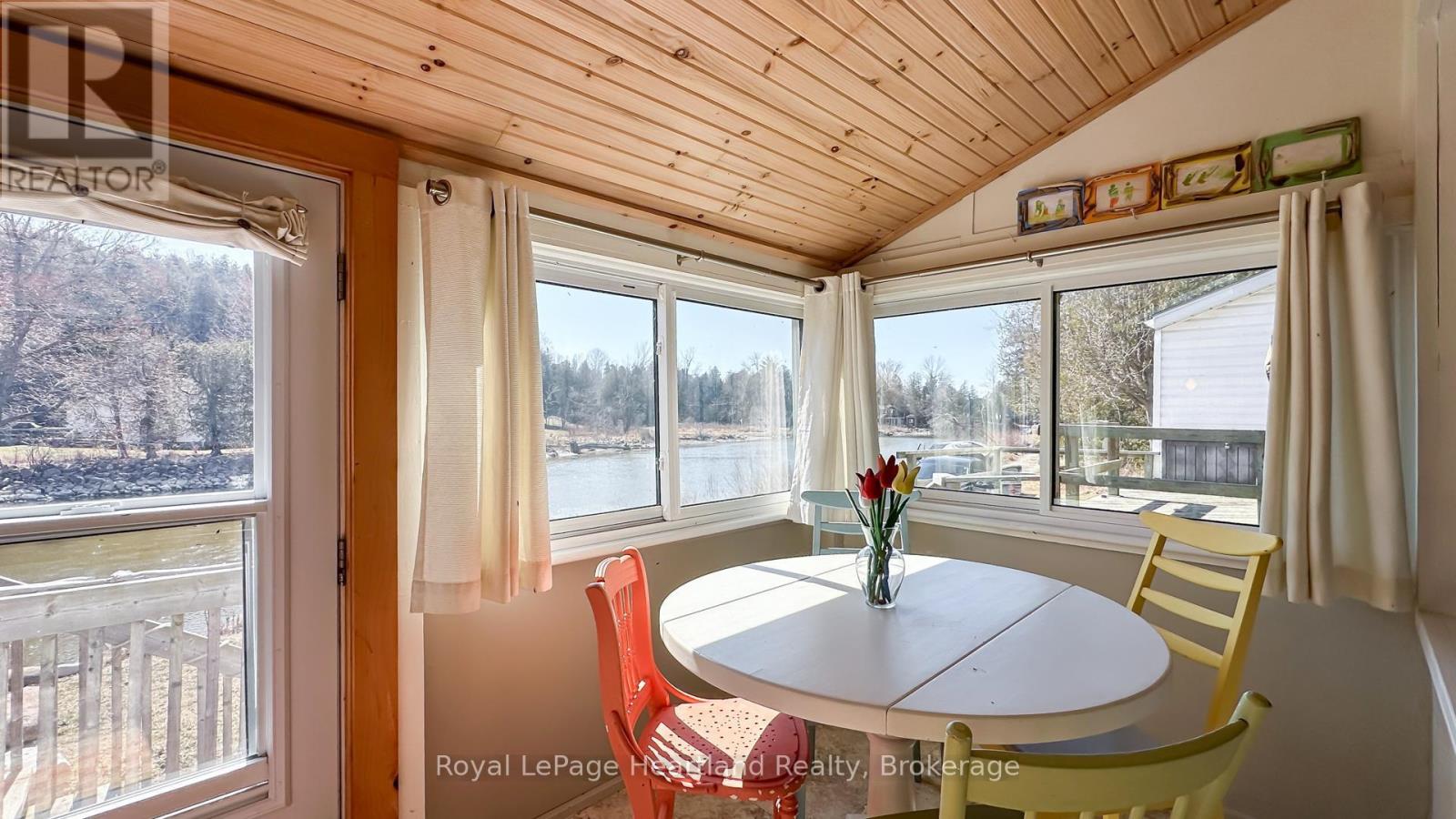 9 Maple Lane, Ashfield-Colborne-Wawanosh, Ontario  N7A 3X9 - Photo 5 - X12185675