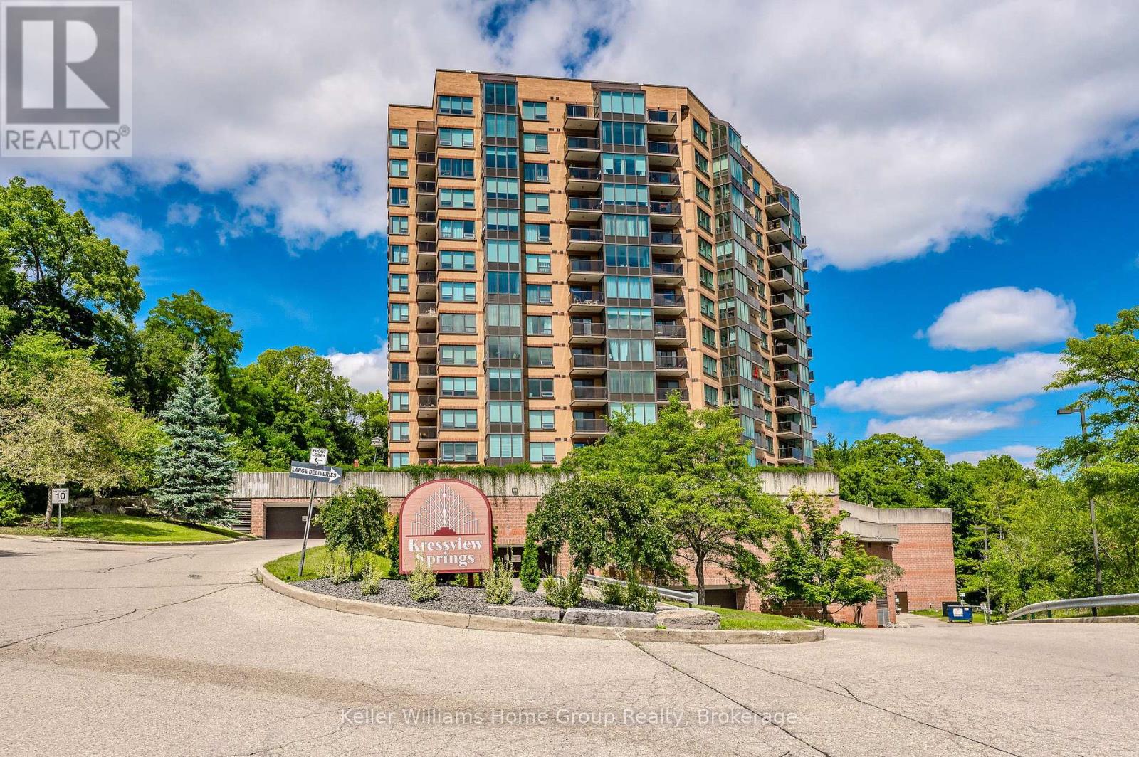 1008 - 237 King Street W, Cambridge, Ontario  N3H 5L2 - Photo 2 - X12185699