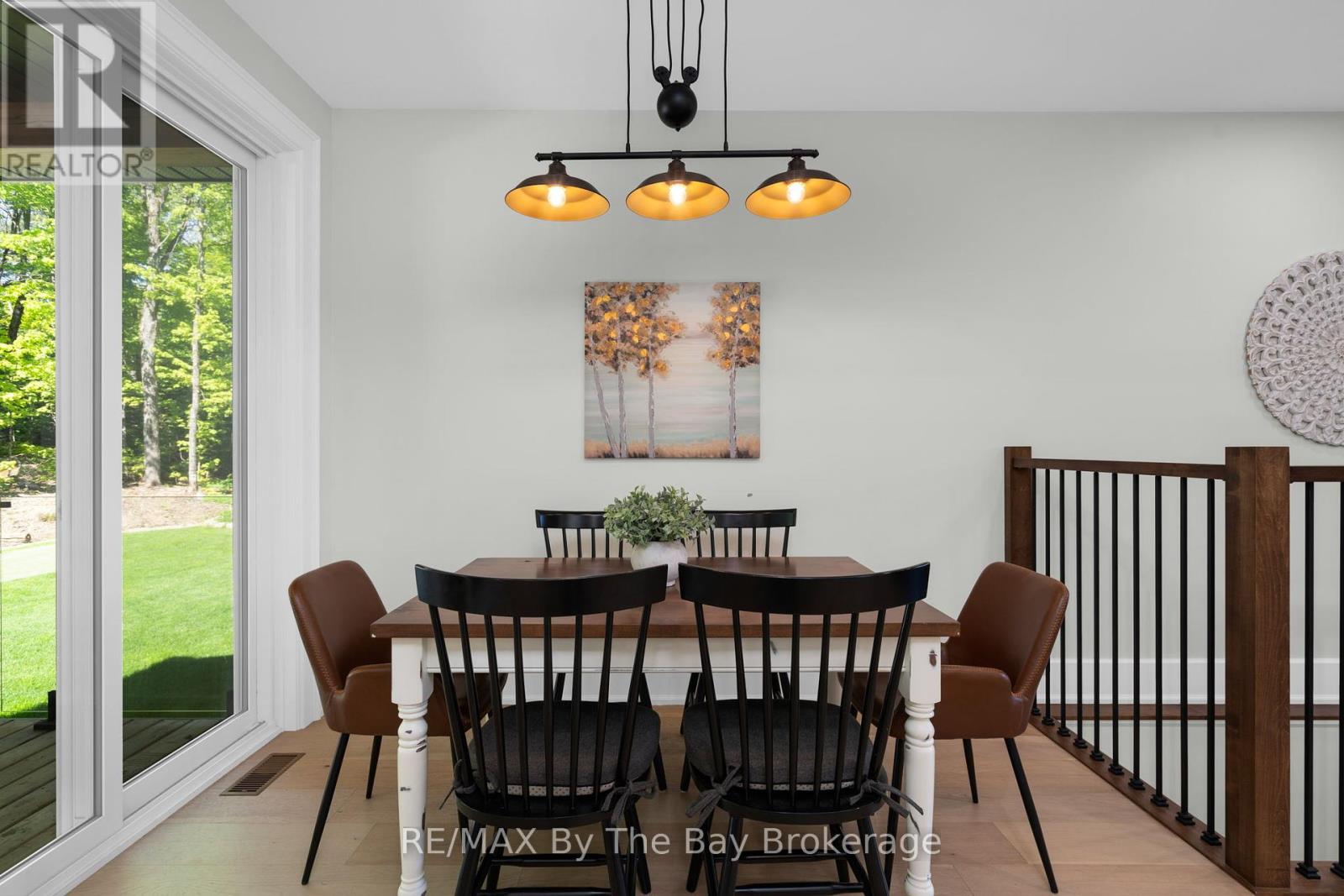 76 Old Aspdin Road, Huntsville, Ontario  P0B 1M0 - Photo 10 - X12185721