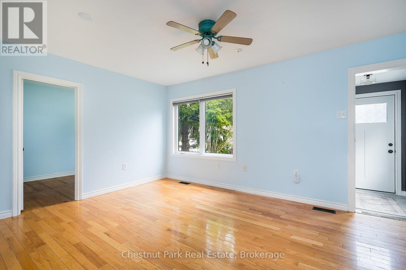 83 Ninth Street, Collingwood, Ontario  L9Y 2G3 - Photo 12 - S12185763