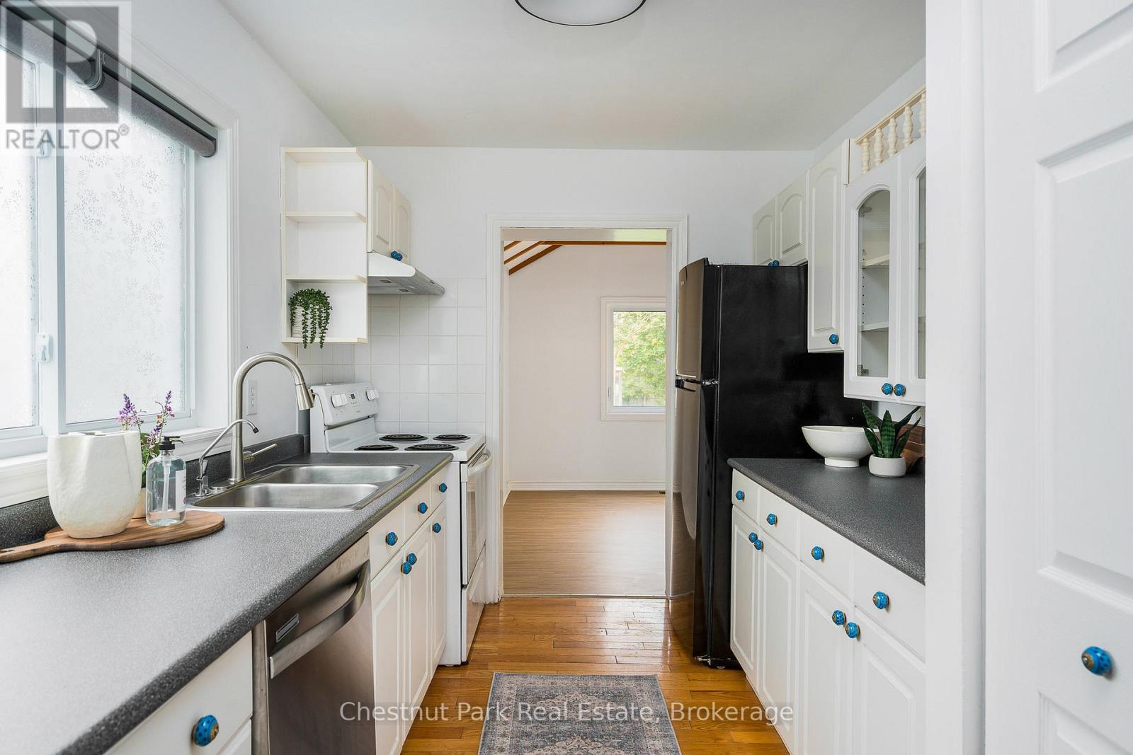 83 Ninth Street, Collingwood, Ontario  L9Y 2G3 - Photo 24 - S12185763