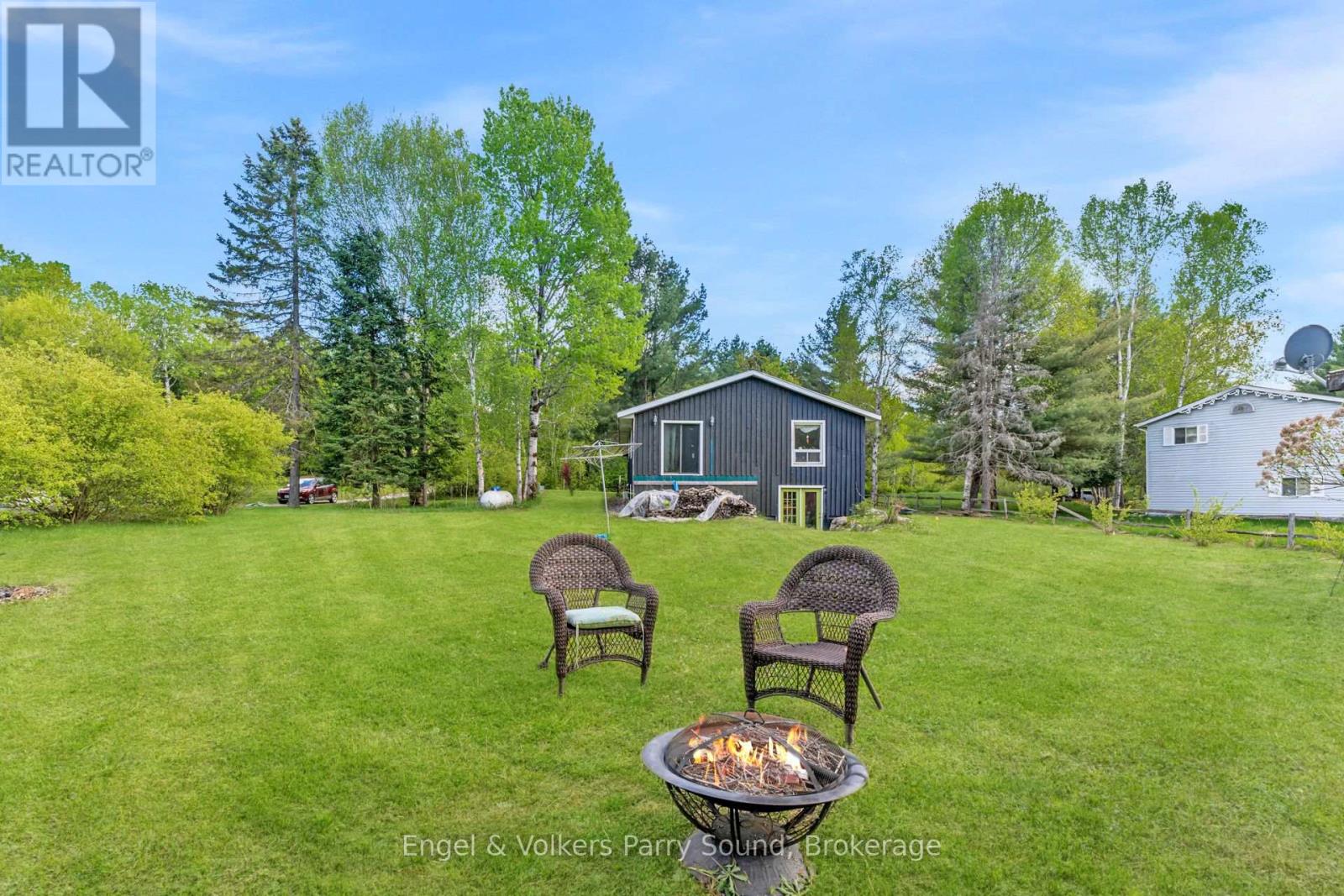 34 Gordon Point Road, Magnetawan, Ontario  P0A 1P0 - Photo 39 - X12185947