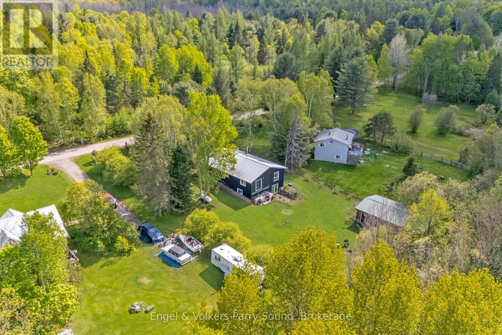 34 Gordon Point Road, Magnetawan, Ontario  P0A 1P0 - Photo 42 - X12185947