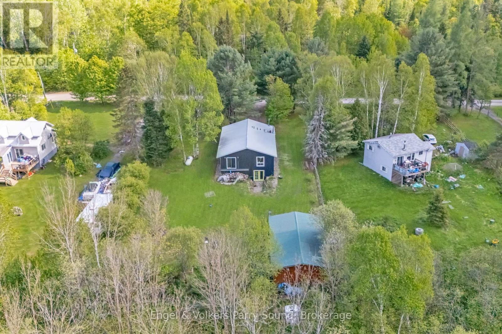34 Gordon Point Road, Magnetawan, Ontario  P0A 1P0 - Photo 43 - X12185947