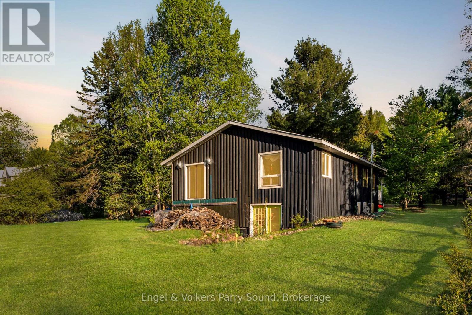 34 Gordon Point Road, Magnetawan, Ontario  P0A 1P0 - Photo 44 - X12185947